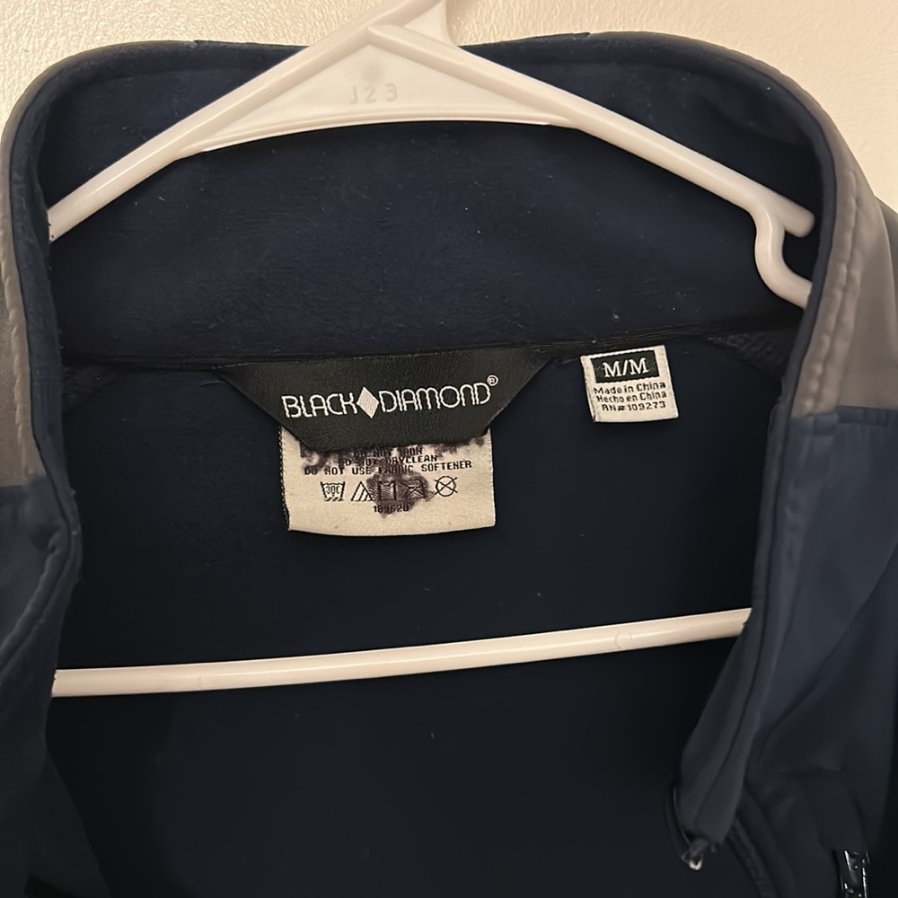 Black Diamond Soft Shell Jacket ❄️ - Picture 3 of 3